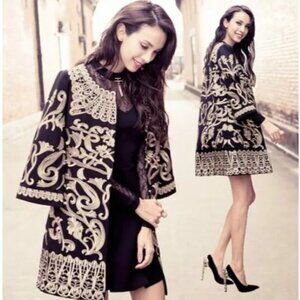 Vivienne Midow Womens Embroidered Black & Gold Coat  3/4 Sleeve Size 6 EUC 8683